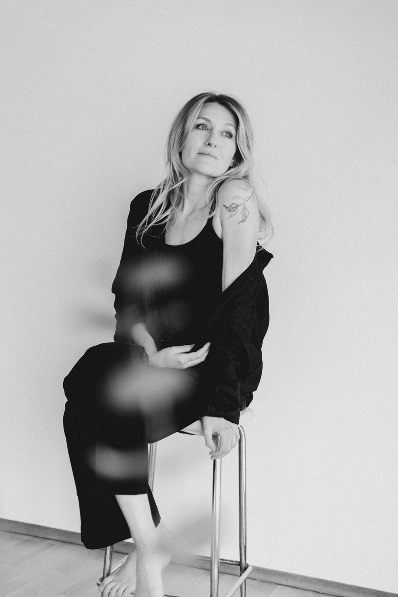 woman on chair black & white