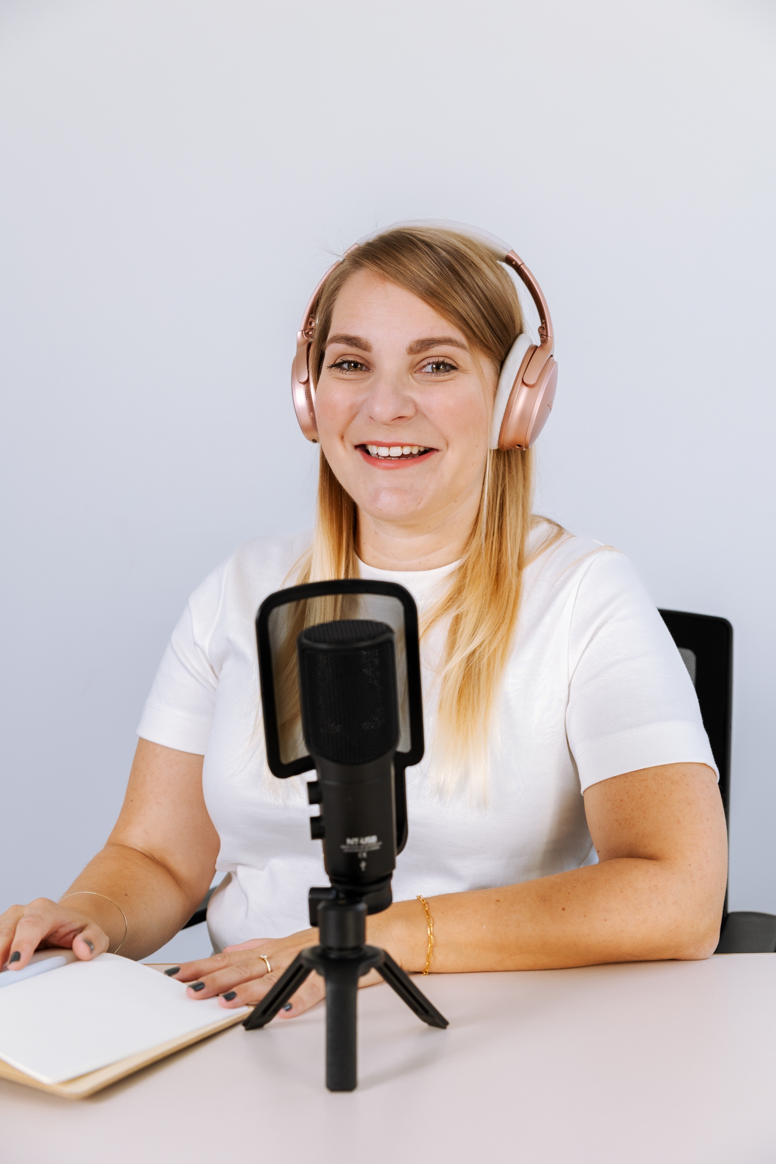speaker podcaster woman