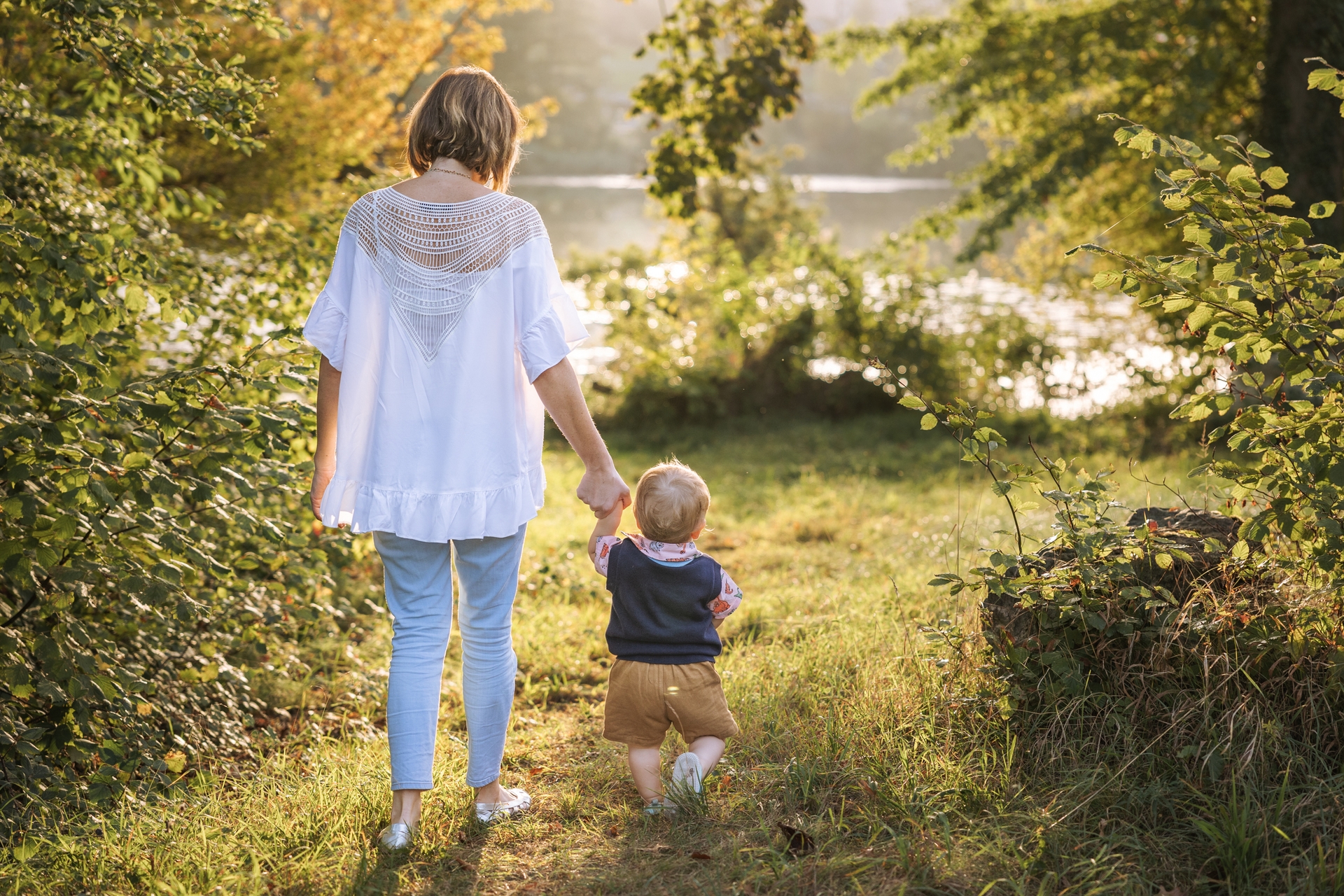 mother son lake