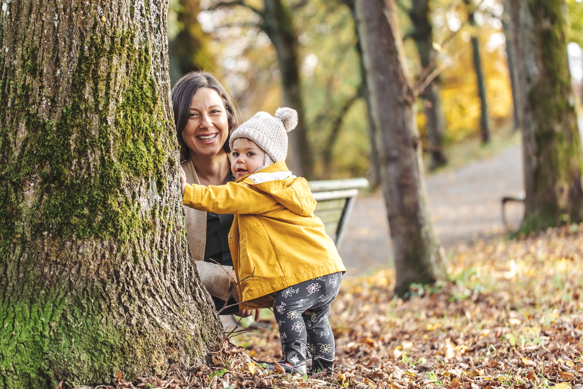 mutter tochter baum park