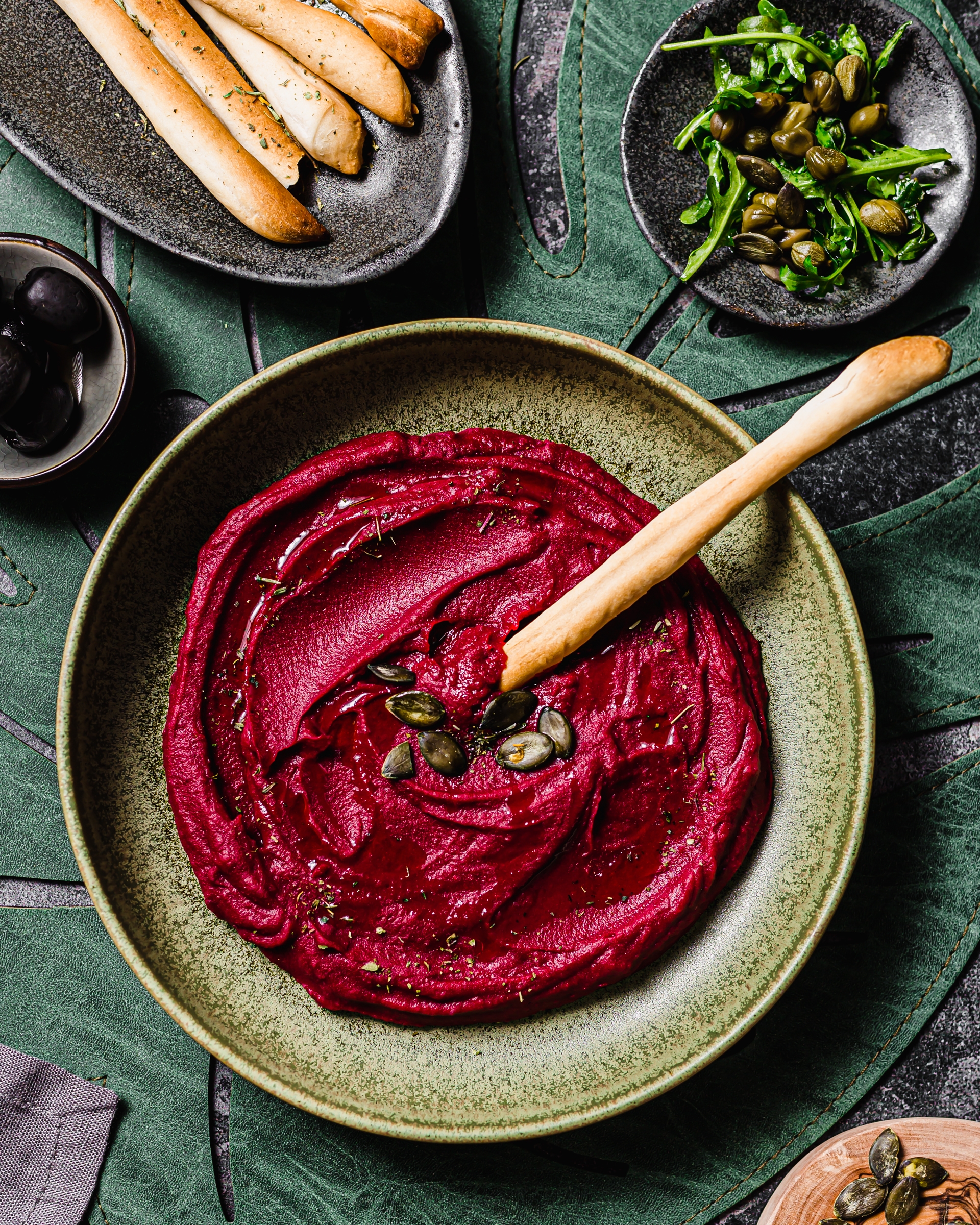08 beetroot & beans hummus-2