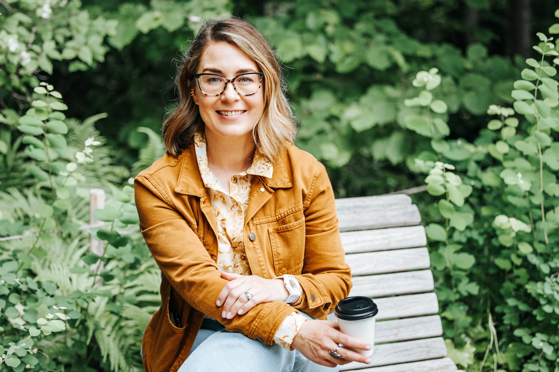 woman-smilin-outdoor