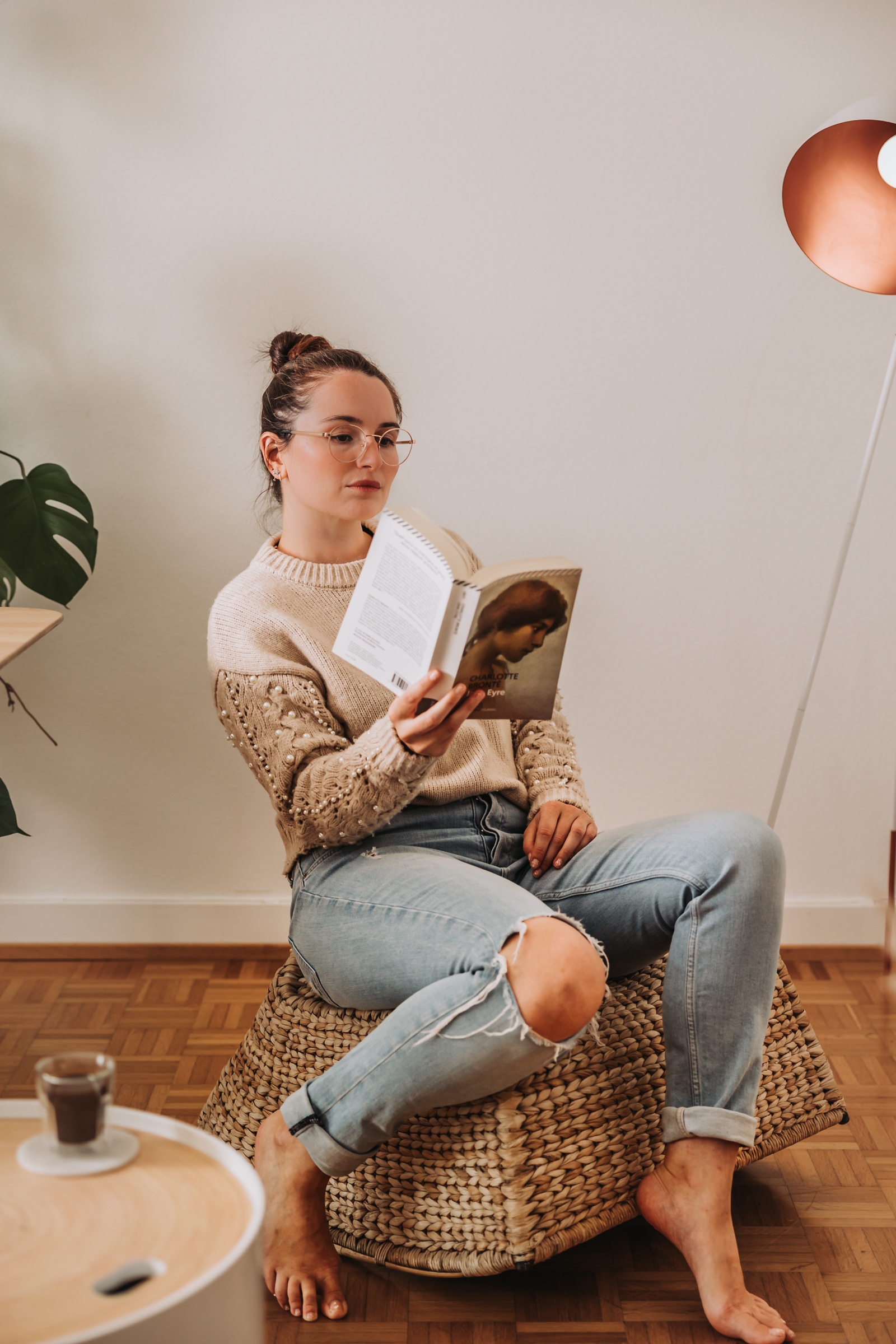 woman reads